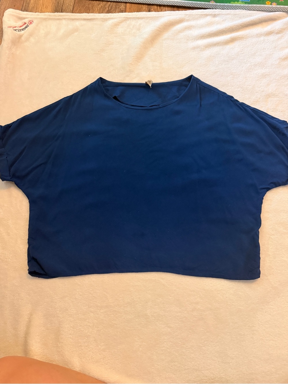 Zenana Outfitters Navy Blue Cropped Dolman Sleeve Top